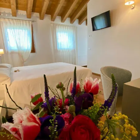 Agri-alloggio Le Poscole Al Canton Farm stay Castelgomberto